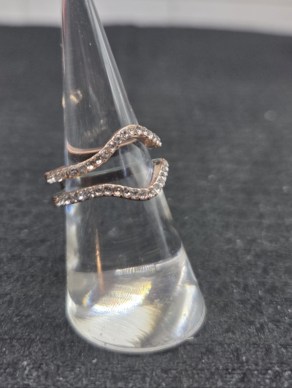 1323. Copper Double Wave Ring with Crystals